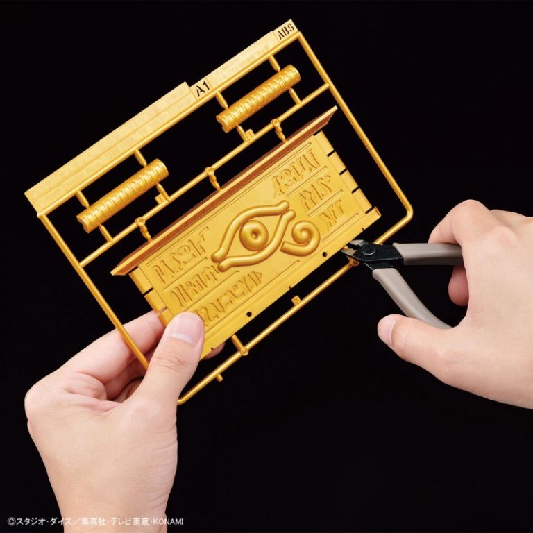 yu-gi-oh-ultimagear-gold-sarcophagus-model-kit-bandai-hobby2
